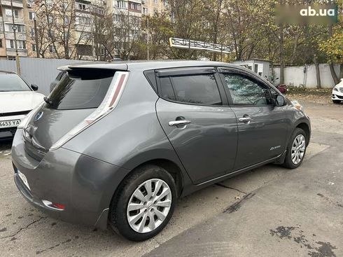 Nissan Leaf 2015 - фото 14