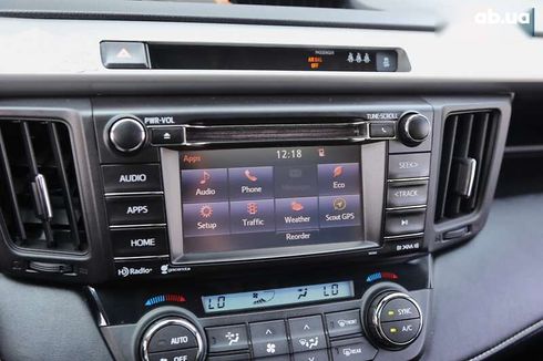 Toyota RAV4 2017 - фото 18