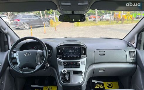 Hyundai H-1 2020 - фото 13