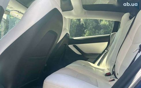 Tesla Model 3 2019 - фото 13