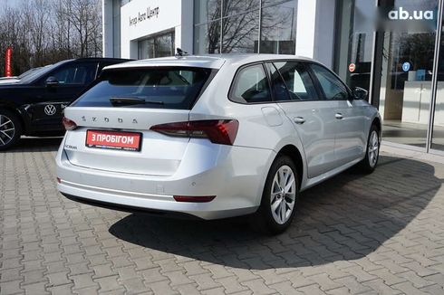 Skoda Octavia 2020 - фото 5