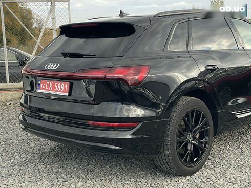 Audi E-Tron 2021 - фото 19