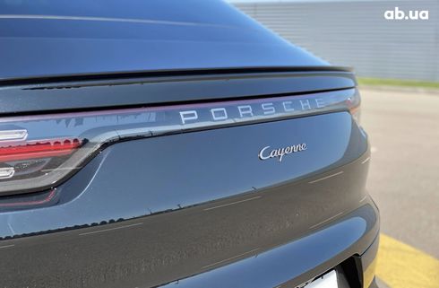 Porsche Cayenne Coupe 2024 - фото 11