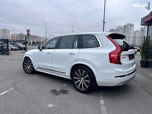 Volvo XC90 2021 - фото 9