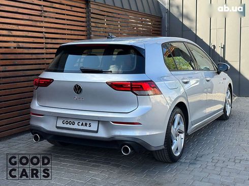 Volkswagen Golf GTI 2023 - фото 8