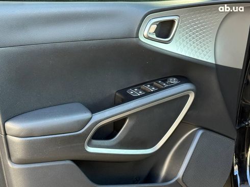 Kia Soul 2022 черный - фото 12