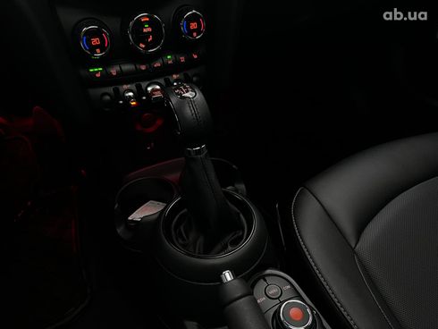 MINI Hatch 2019 бежевый - фото 53