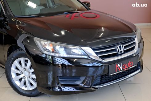 Honda Accord 2015 черный - фото 3