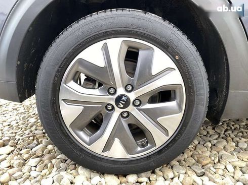 Kia Niro 2019 - фото 20