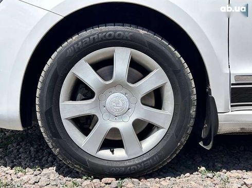 Skoda Superb 2014 - фото 9