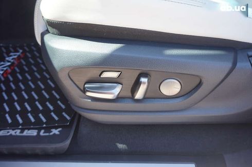 Lexus LX 2022 - фото 23