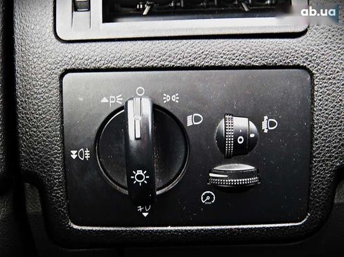 Ford Kuga 2011 - фото 10