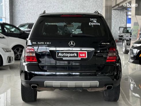 Mercedes-Benz M-Класс 2008 черный - фото 7