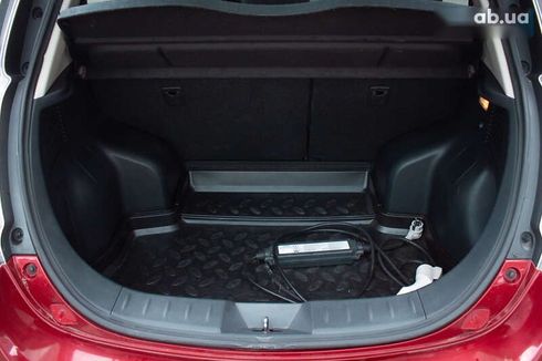 Nissan Leaf 2017 - фото 28