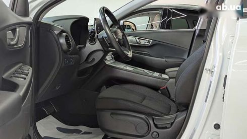 Hyundai Kona Electric 2020 - фото 19