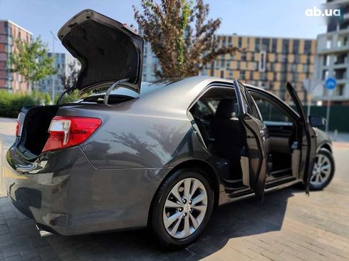 Toyota Camry 2012 - фото 21