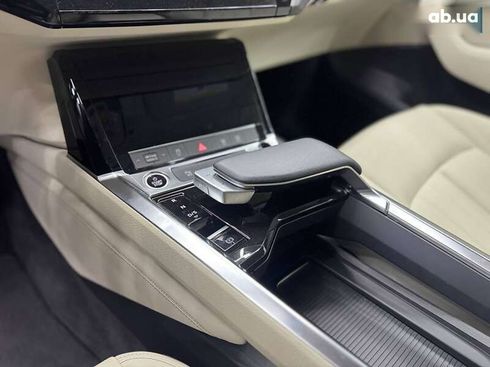 Audi E-Tron 2023 - фото 10