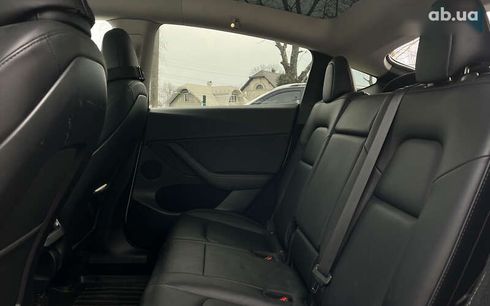 Tesla Model Y 2023 - фото 17