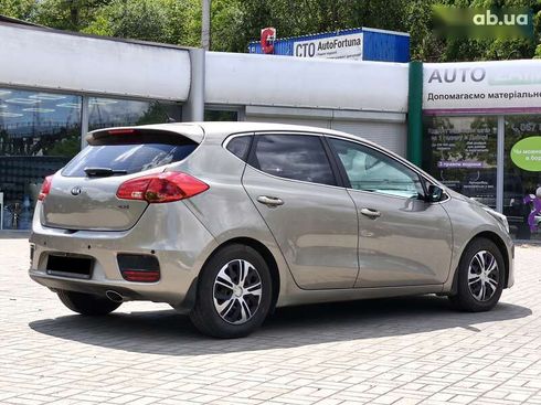 Kia Cee'd 2016 - фото 5