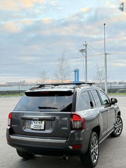 Jeep Compass 2015 - фото 6