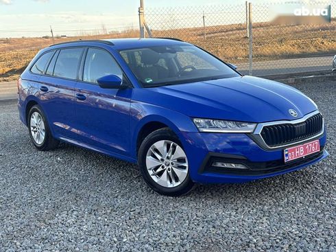 Skoda Octavia 2021 - фото 2