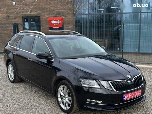 Skoda Octavia 2018 - фото 9