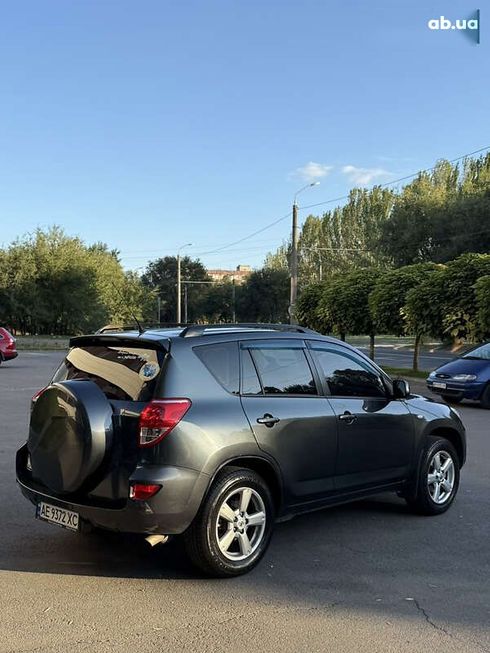 Toyota RAV4 2006 - фото 10