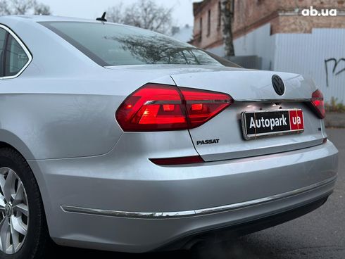 Volkswagen Passat 2016 серый - фото 8