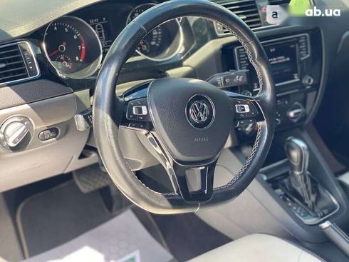 Volkswagen Jetta 2017 - фото 18