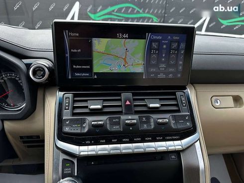 Toyota Land Cruiser 2021 - фото 30