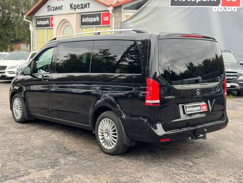 Mercedes-Benz V-Класс 2018 черный - фото 10