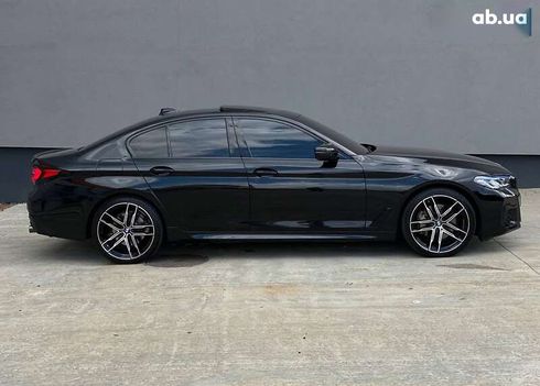 BMW 5 серия 2018 - фото 11