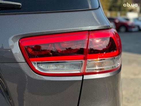 Kia Sorento 2015 серый - фото 10