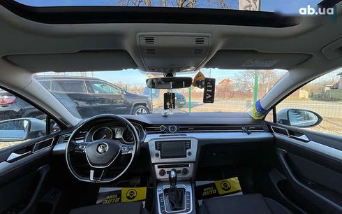 Volkswagen Passat 2015 - фото 10