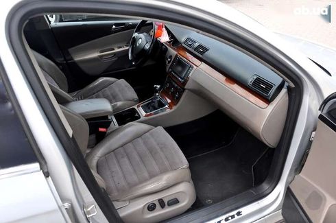 Volkswagen Passat 2005 - фото 8