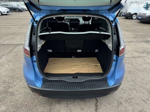 Renault Scenic 2012 - фото 30