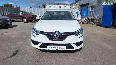Renault Megane 2018 - фото 7