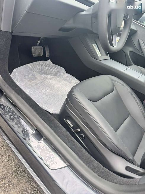 Tesla Model 3 2024 - фото 16