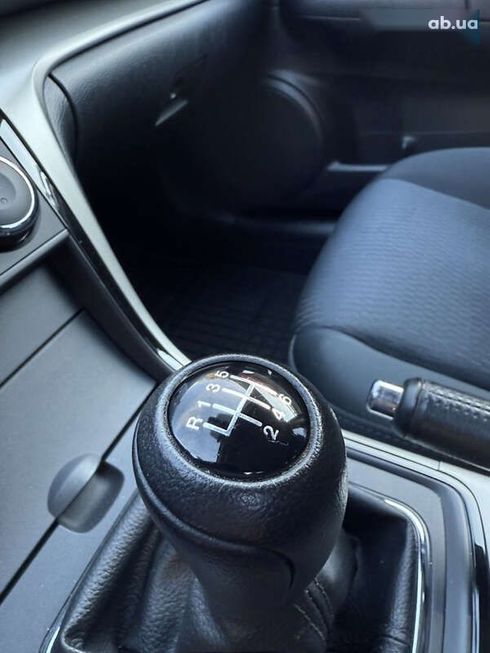 Mazda 6 2010 - фото 25