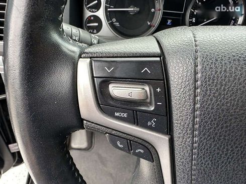 Toyota Land Cruiser 2017 - фото 16