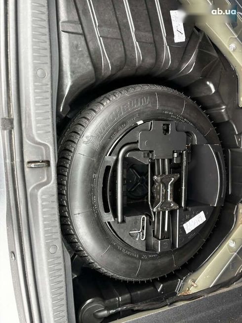 Renault Scenic 2007 - фото 12