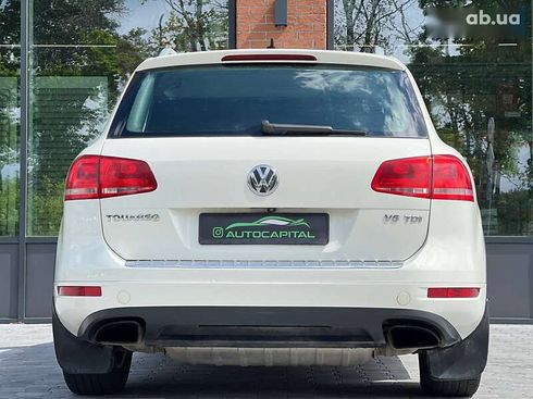 Volkswagen Touareg 2010 - фото 12