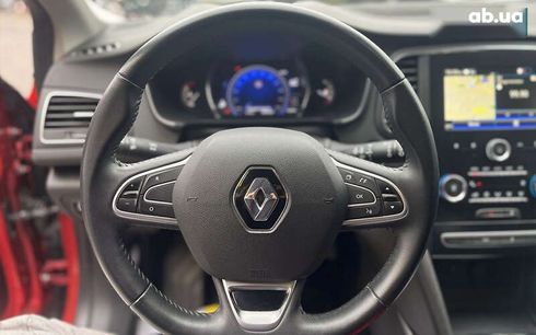 Renault Megane 2018 - фото 15