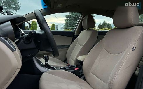 Hyundai Elantra 2014 - фото 9