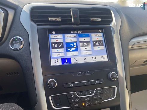 Ford Fusion 2019 - фото 21