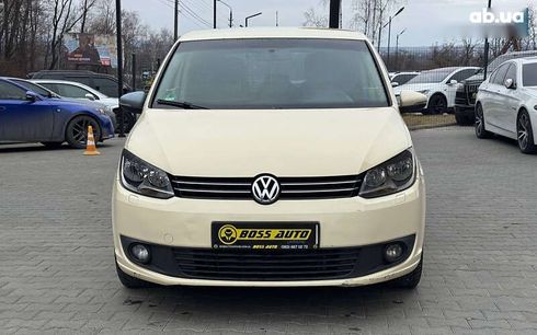 Volkswagen Touran 2015 - фото 2