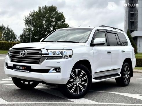 Toyota Land Cruiser 2019 - фото 4