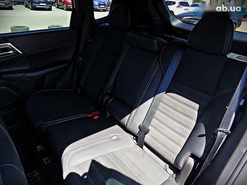 Mitsubishi Outlander 2022 - фото 18