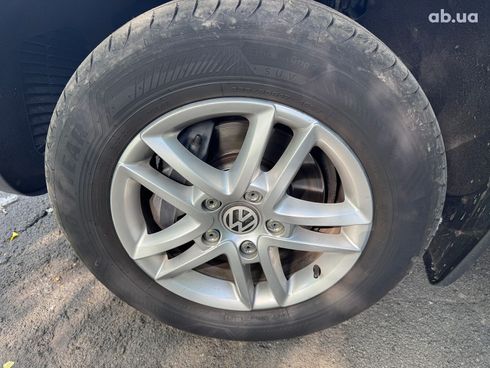 Volkswagen Touareg 2008 черный - фото 10