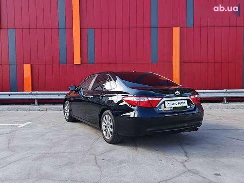 Toyota Camry 2015 - фото 7